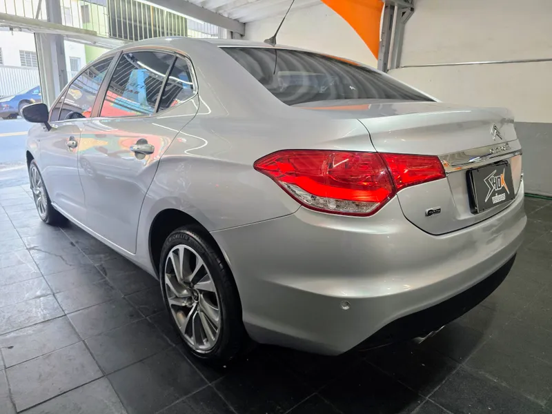 Citroen C4 Lounge Prata