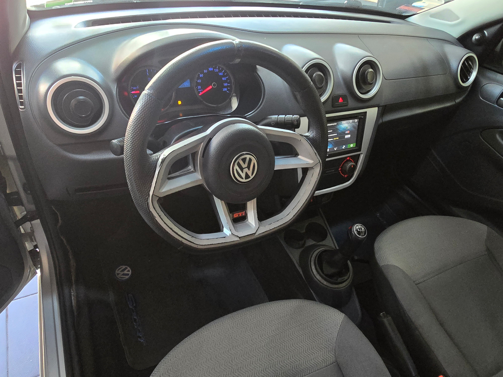 Volkswagen Voyage Prata