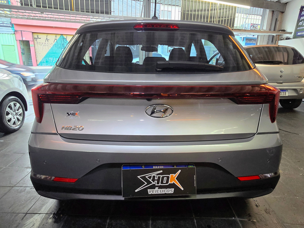 Hyundai HB20 Prata