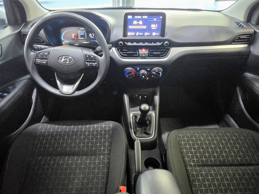 Hyundai HB20 Prata