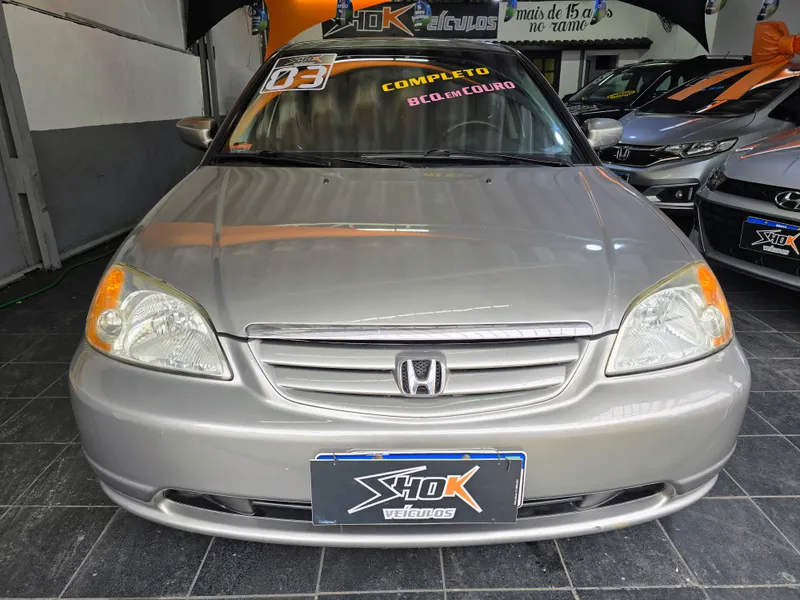 Honda Civic Cinza