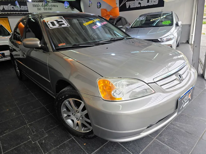 Honda Civic Cinza