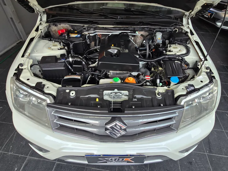 Suzuki Grand Vitara Branco