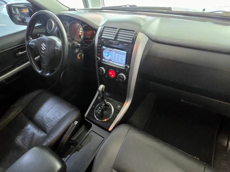 Suzuki Grand Vitara Branco