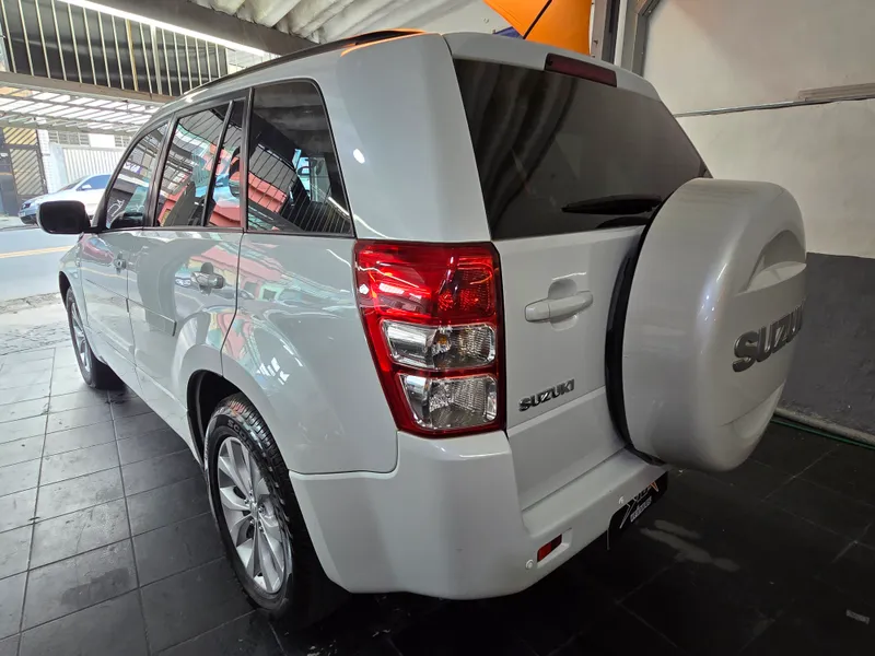 Suzuki Grand Vitara Branco