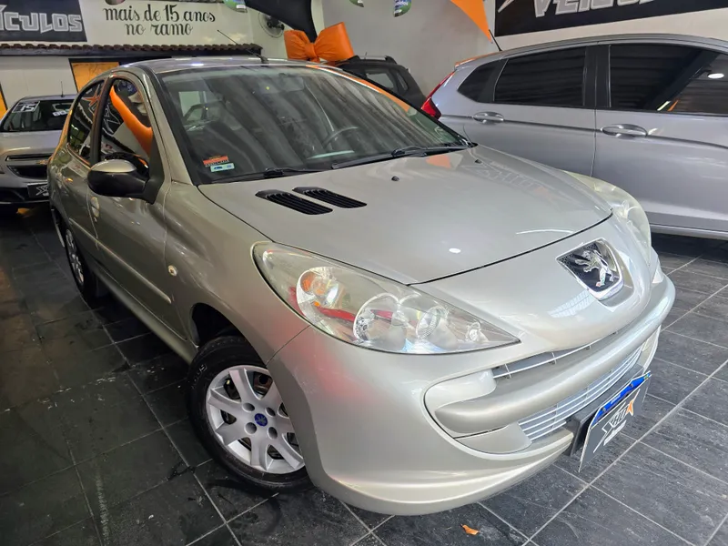 Peugeot 207 Prata