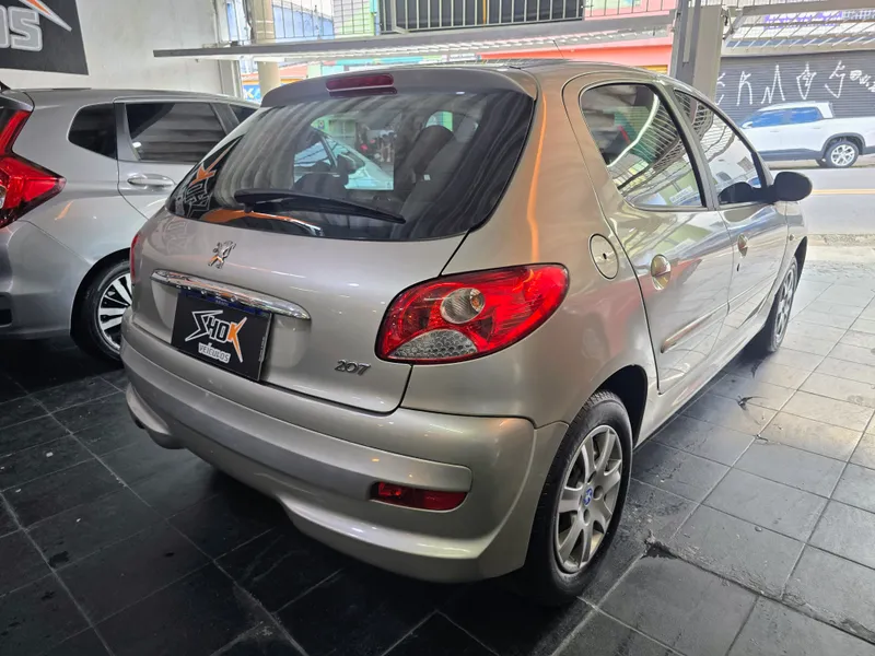 Peugeot 207 Prata