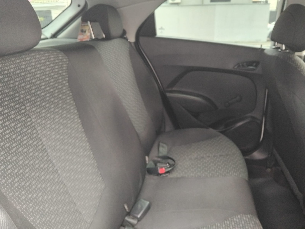 Hyundai HB20 Unique 1.0 Flex 12V Mec. - foto 14