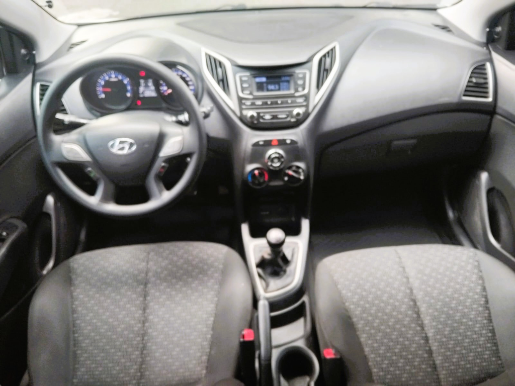 Hyundai HB20 Unique 1.0 Flex 12V Mec. - foto 11