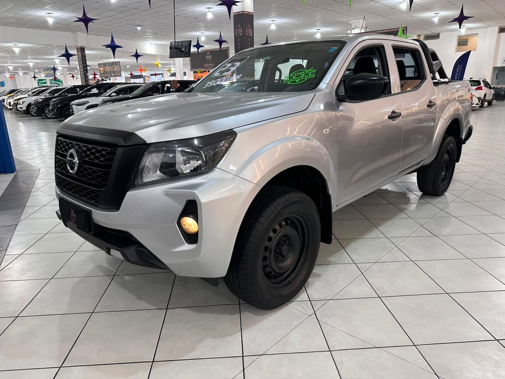 Nissan Frontier 2023