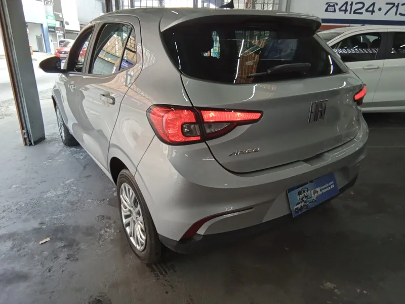 Fiat Argo Prata