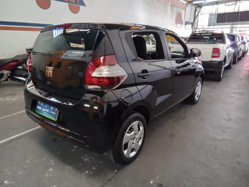 Fiat Mobi Preto