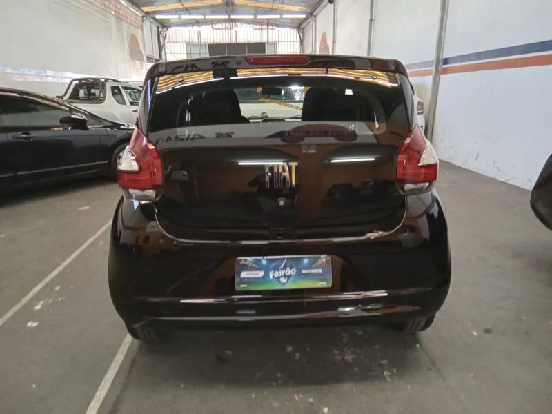 Fiat Mobi Preto