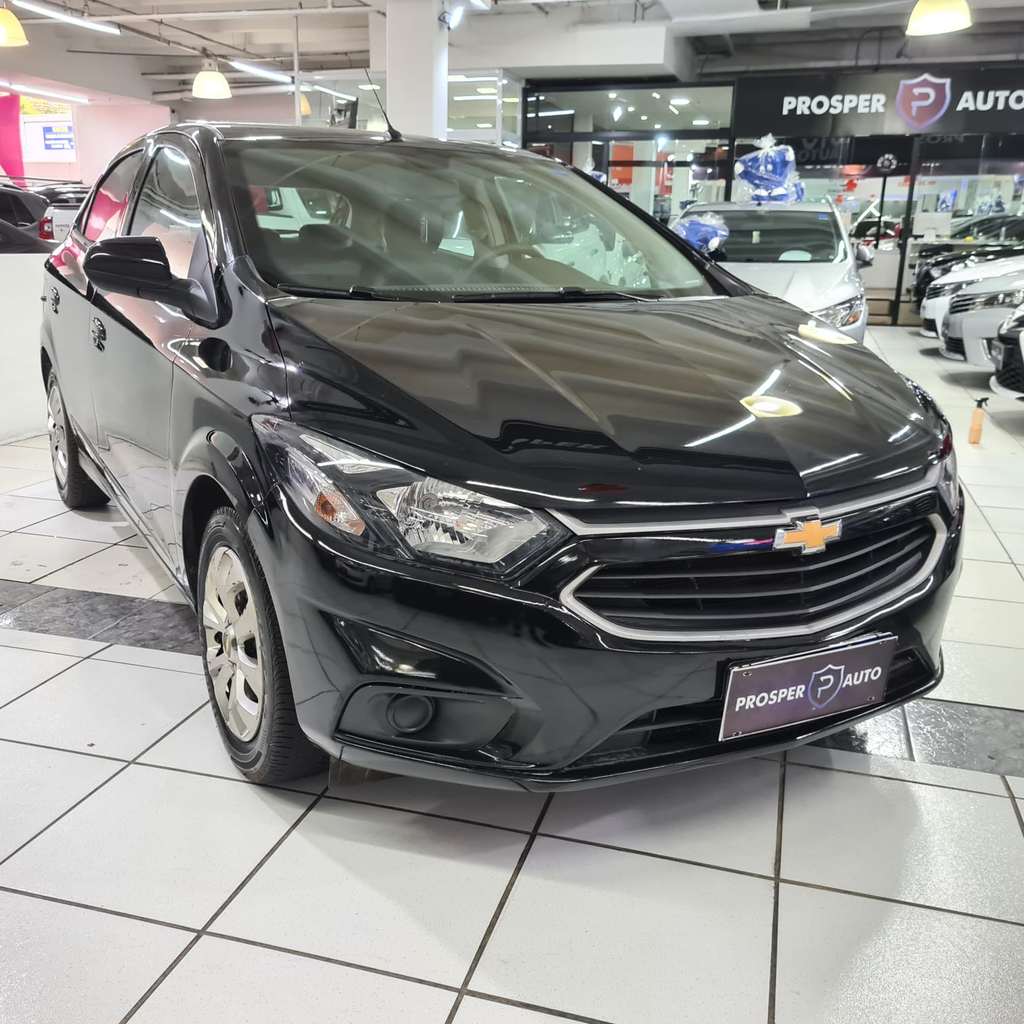 foto do veículo Chevrolet Onix  Onix Hatch LT 1.0 8V FlexPower 5p Mec.