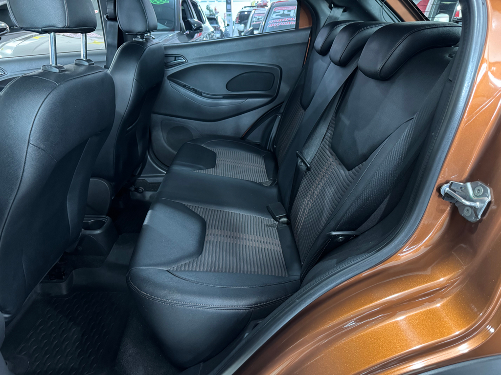 Ford Ka Marrom