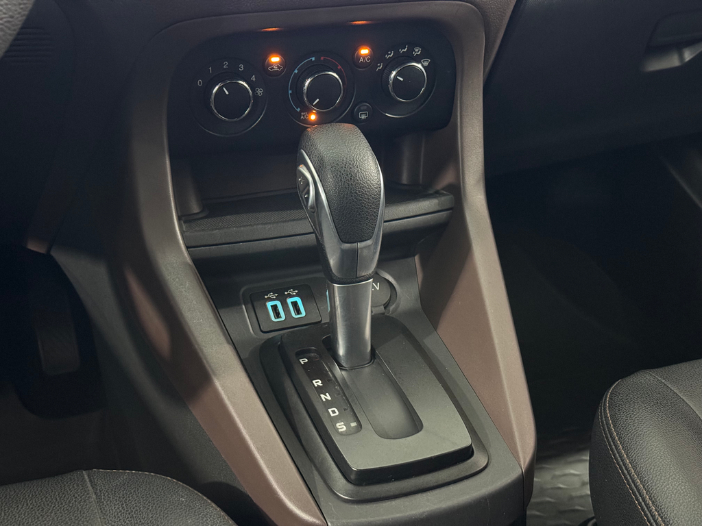 Ford Ka Marrom