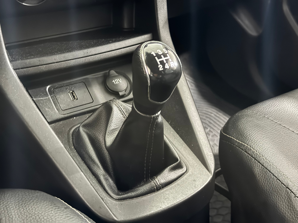 Ford Ka Branco