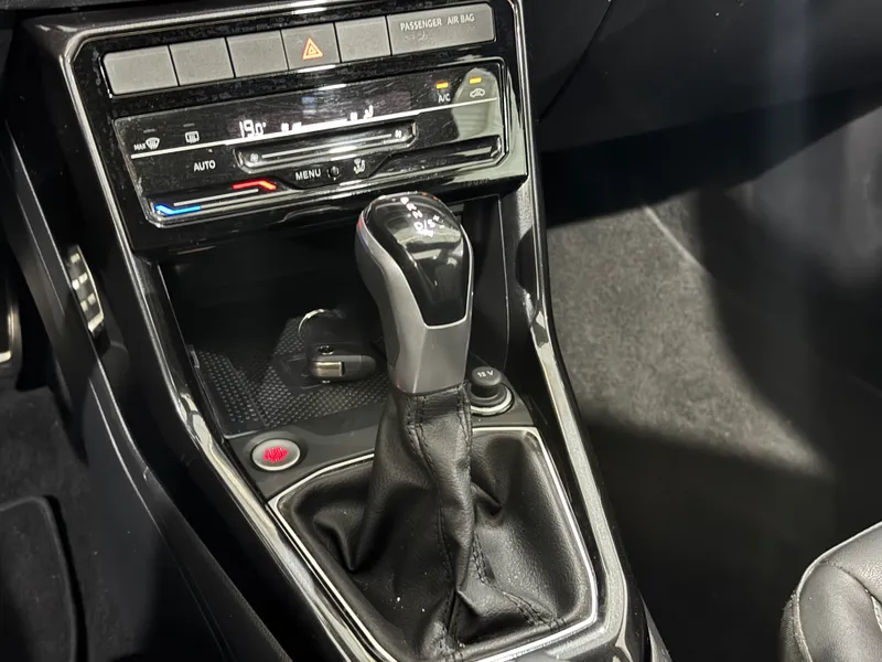 Volkswagen T-Cross Branco