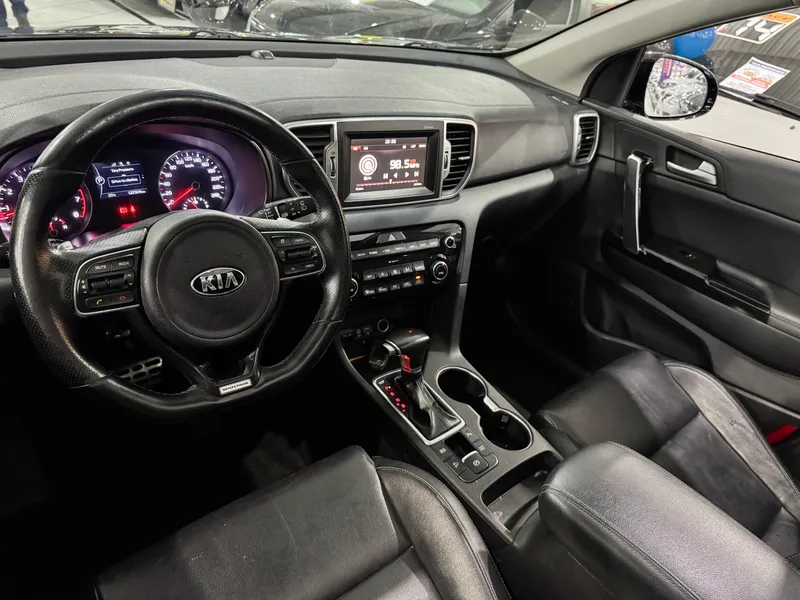 Kia Sportage Preto