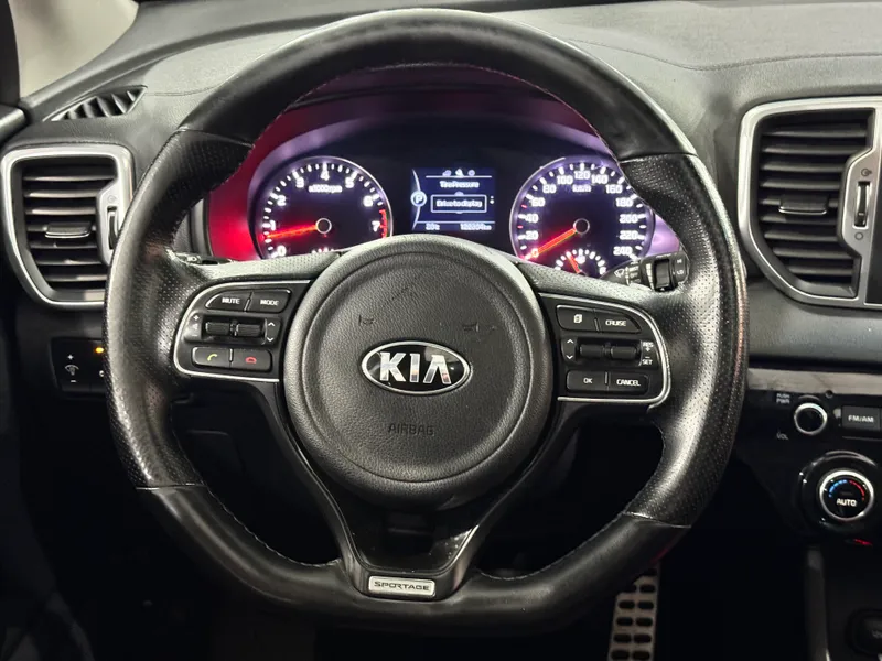 Kia Sportage Preto