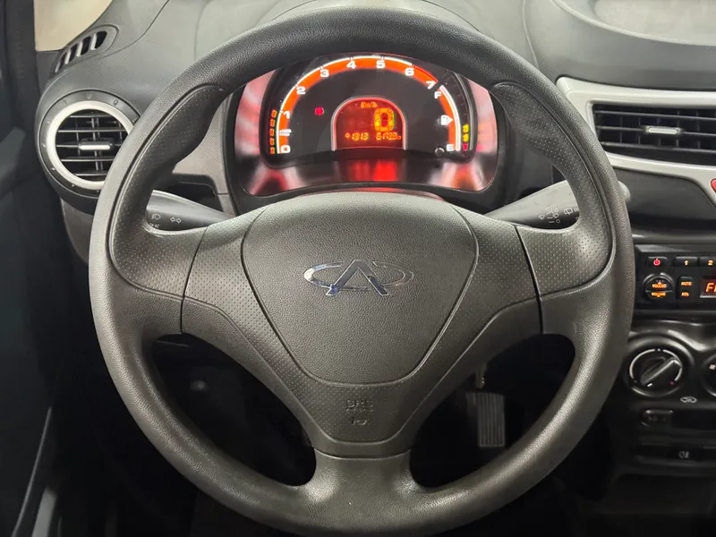Chery QQ Branco