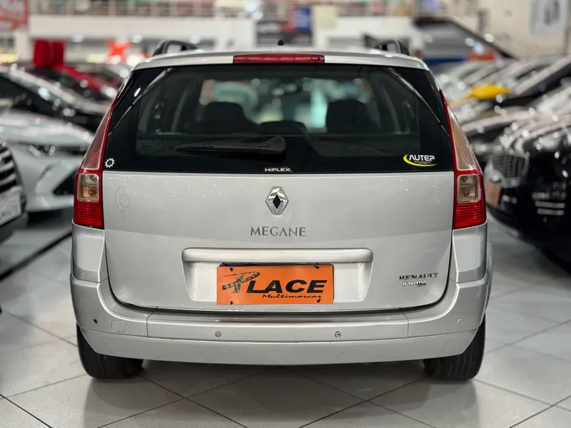 Renault Megane Grand Tour Prata