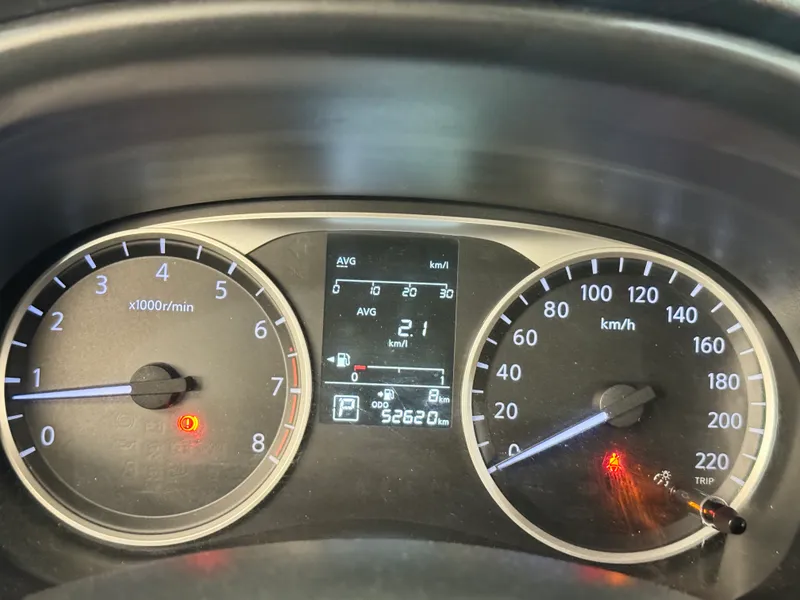 Nissan Kicks Branco