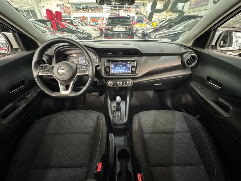 Nissan Kicks Branco