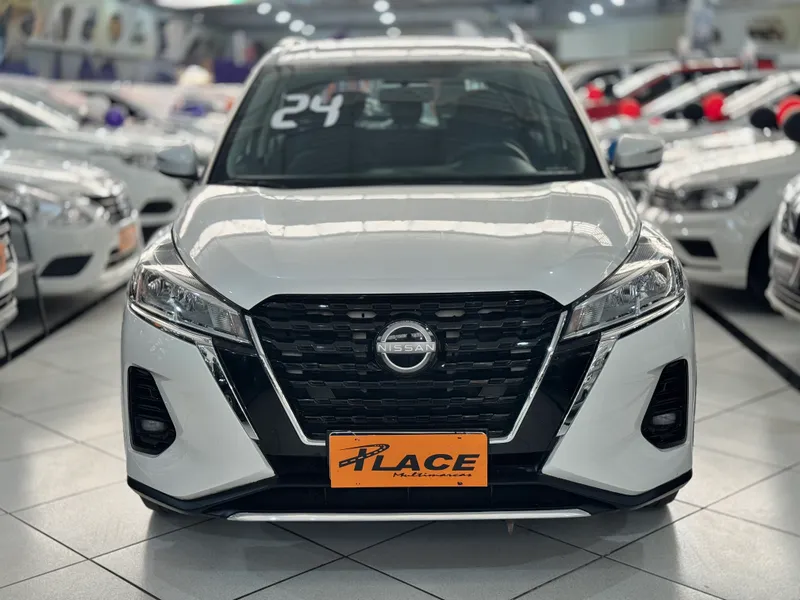 Nissan Kicks Branco