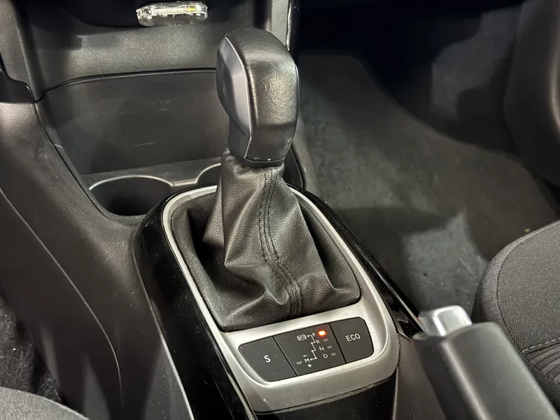 Citroen C4 Cactus Cinza