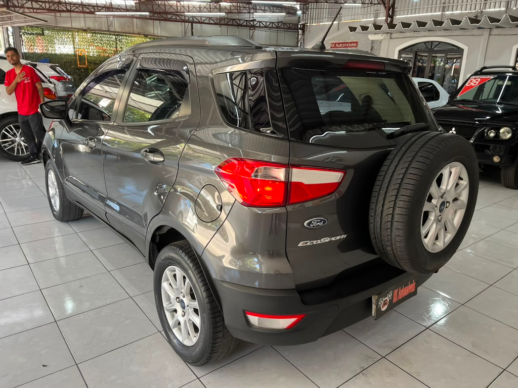 Ford EcoSport Cinza