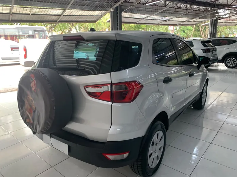 Ford EcoSport Prata