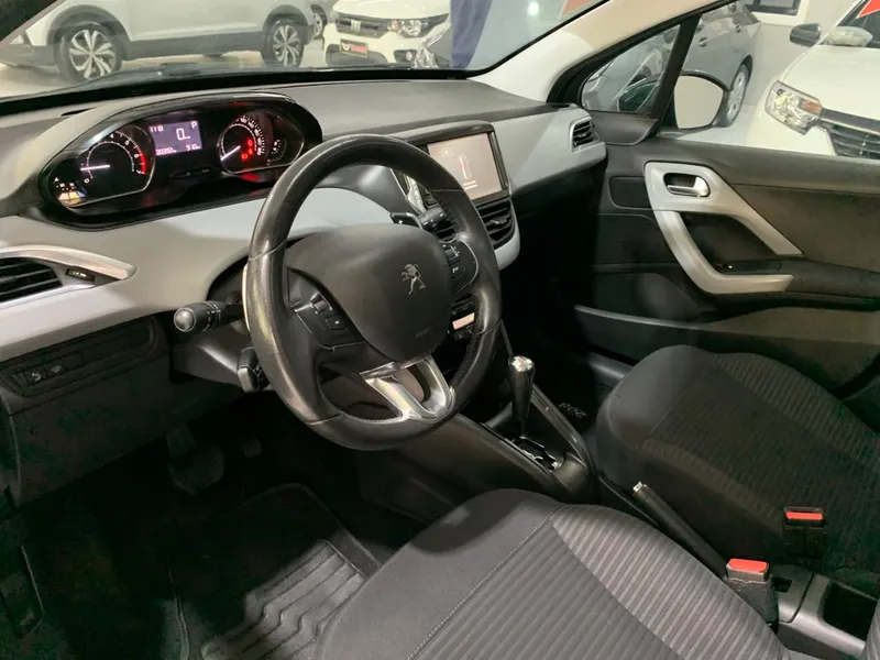 Peugeot 208 Azul