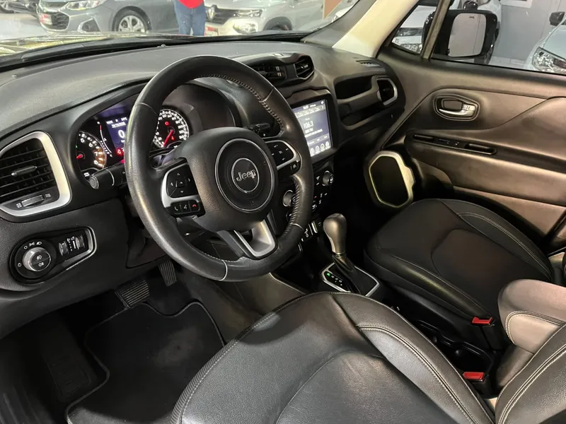 Jeep Renegade Preto