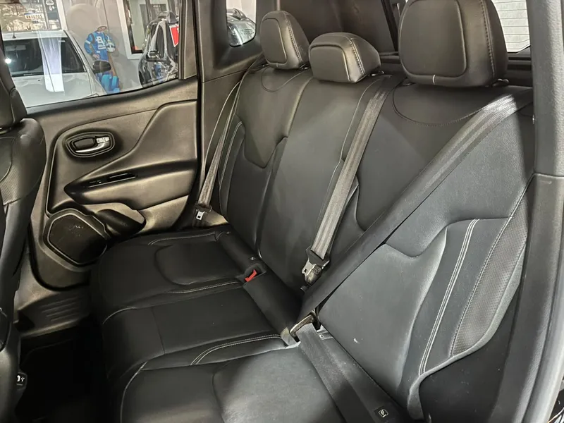Jeep Renegade Preto