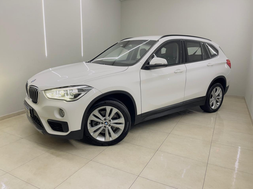 BMW X1 Branco