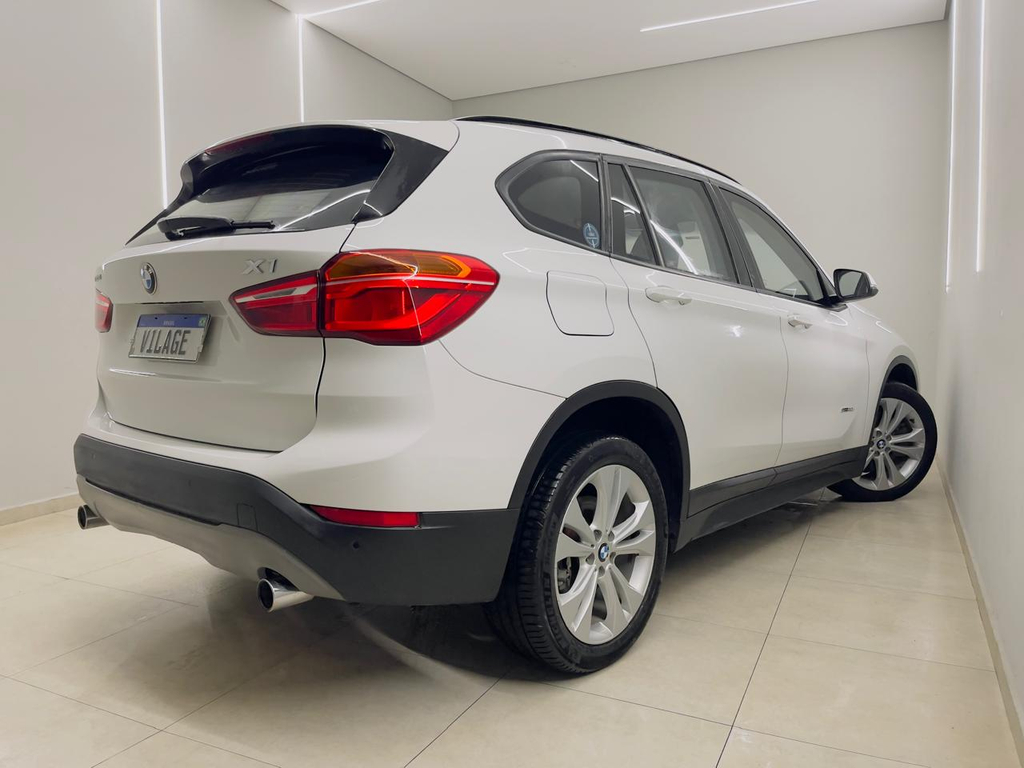 BMW X1 Branco
