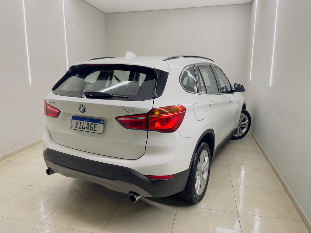 BMW X1 Branco