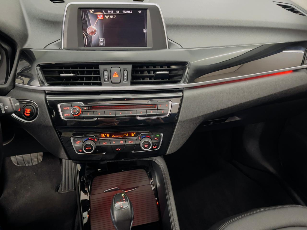 BMW X1 Preto
