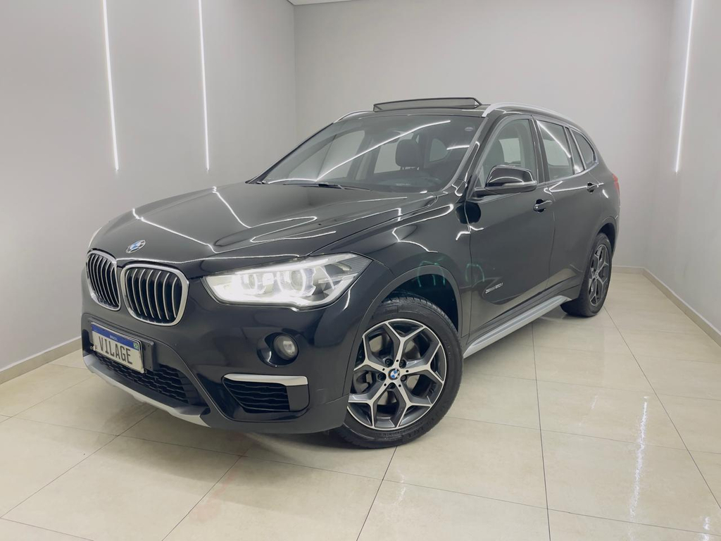 BMW X1 Preto
