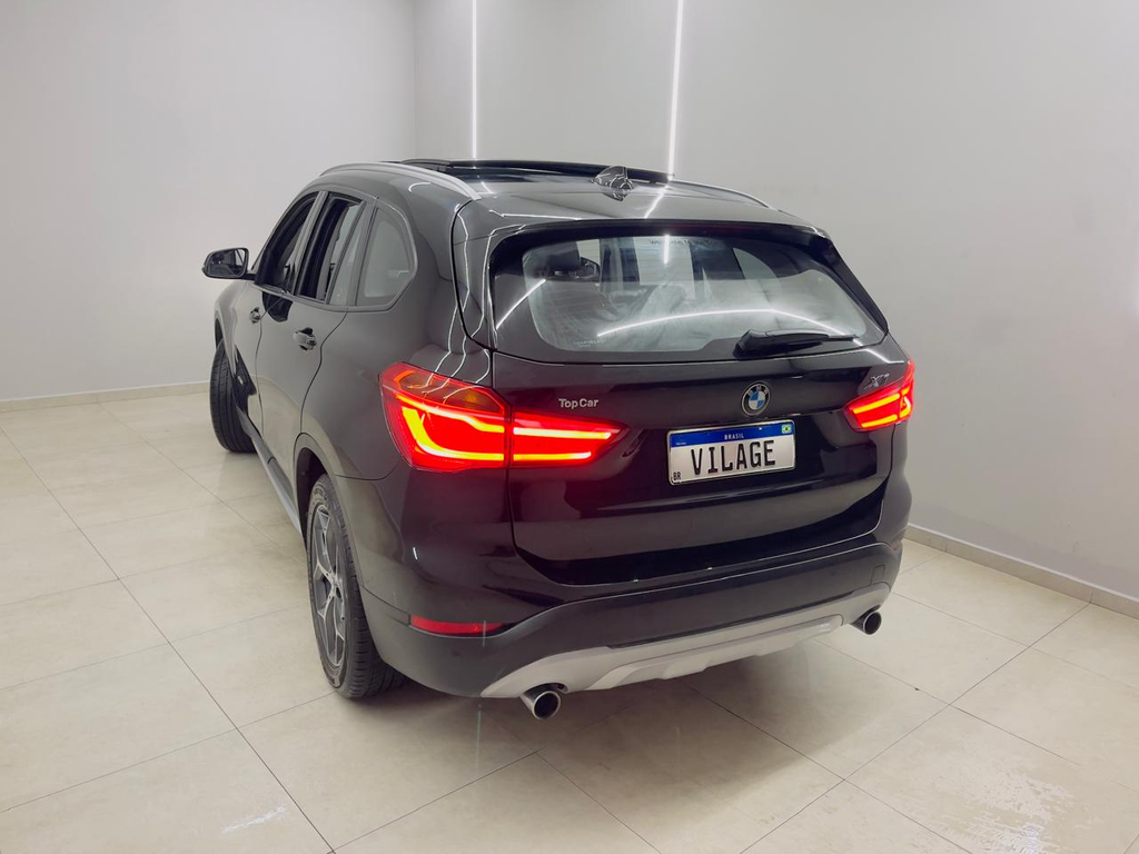 BMW X1 Preto