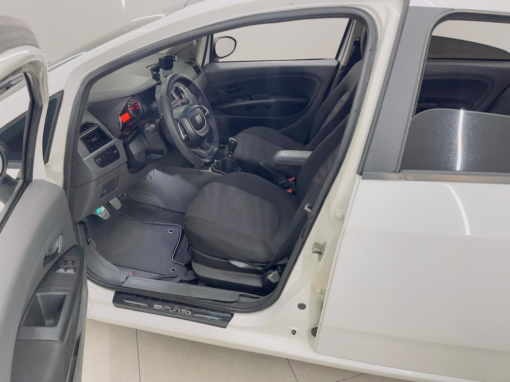 Fiat Punto Branco