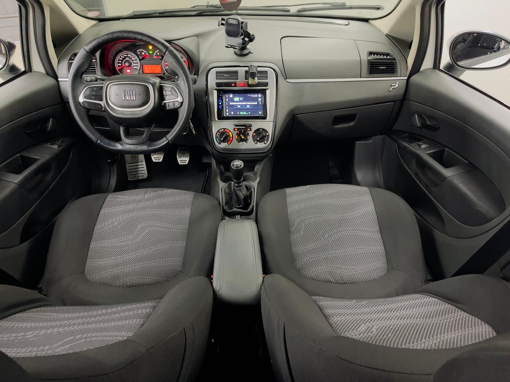 Fiat Punto Branco