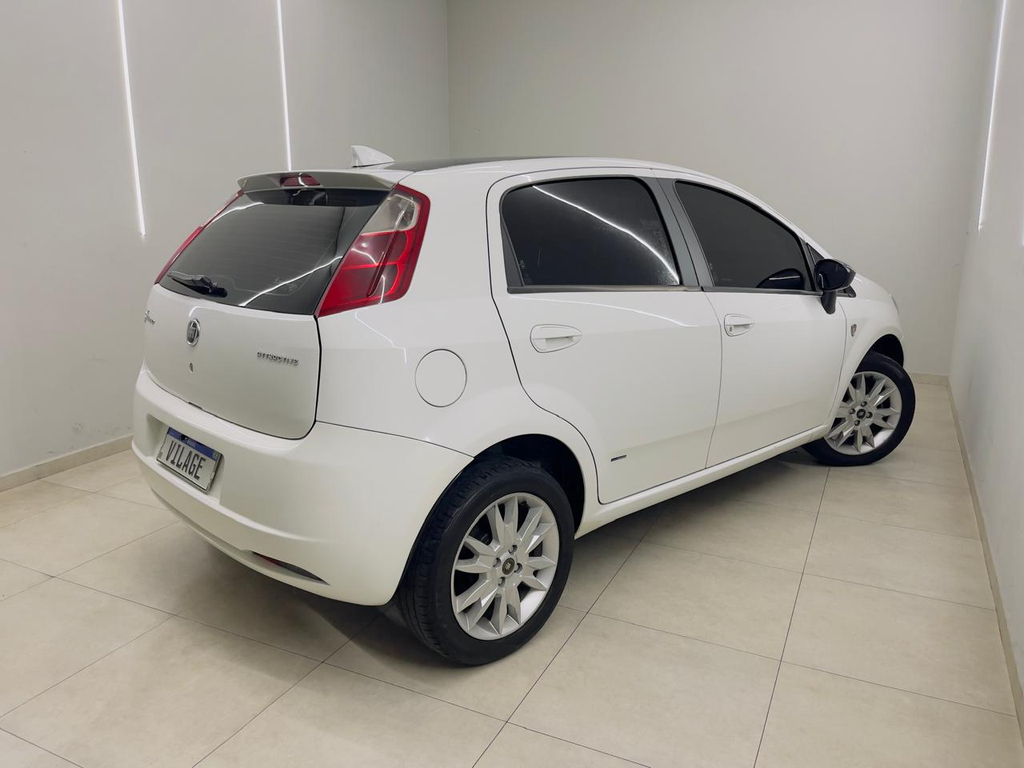 Fiat Punto Branco