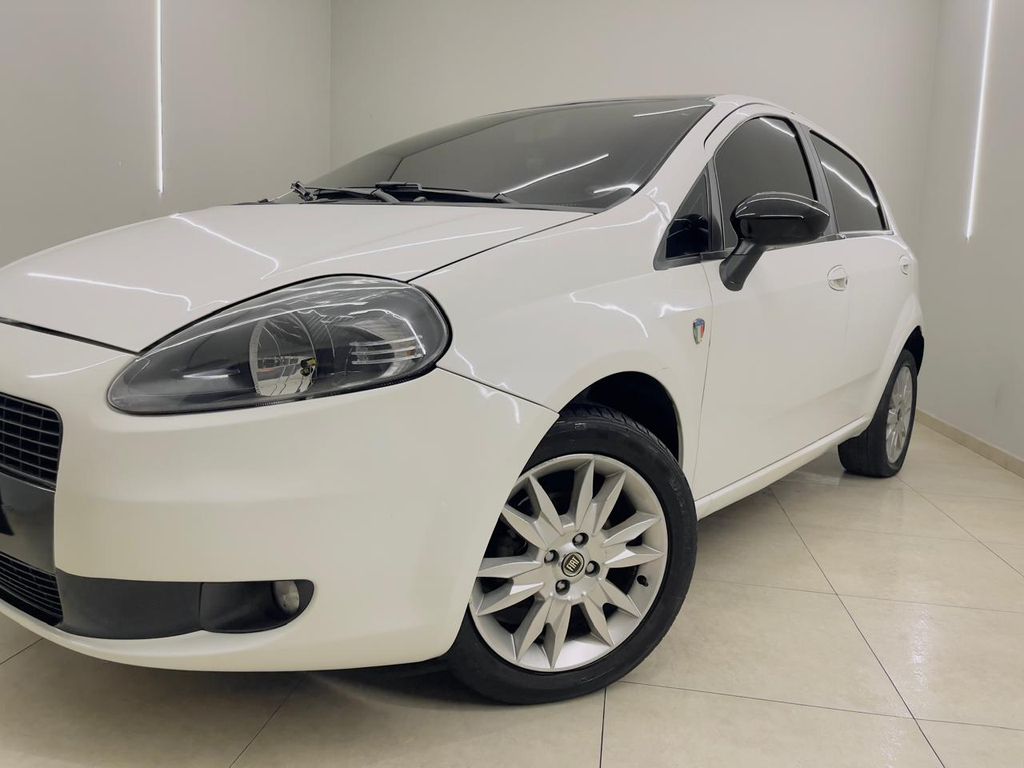 Fiat Punto Branco