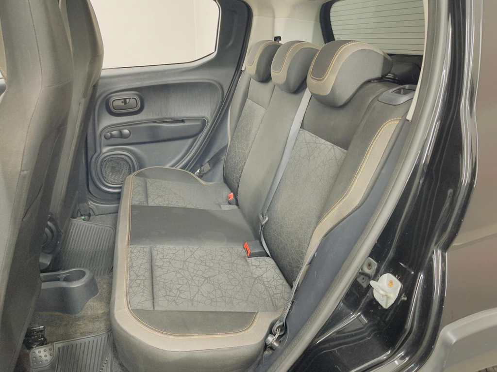 Fiat Mobi Preto
