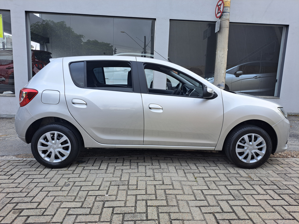 Renault Sandero 2016