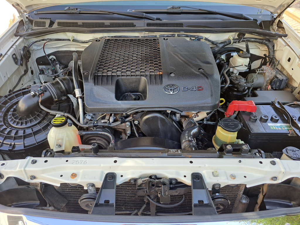 Toyota Hilux SW4 2012