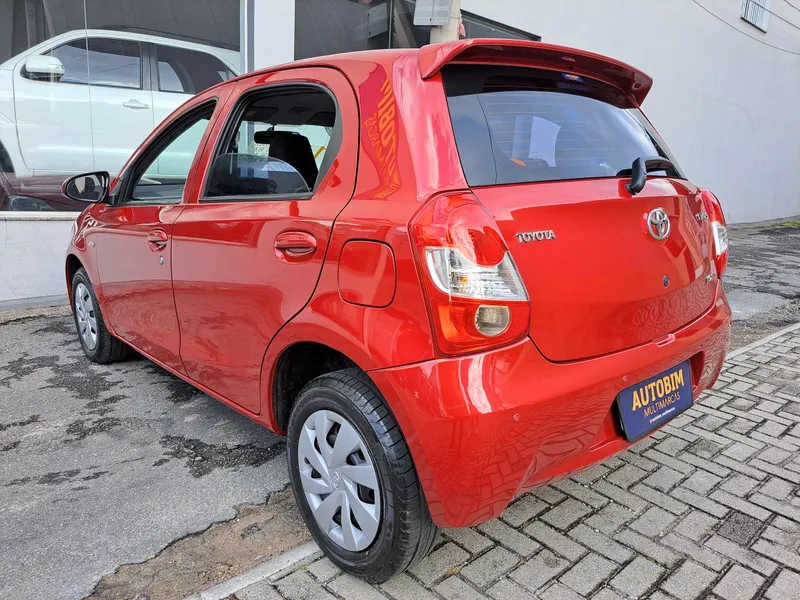 Toyota ETIOS X 2017