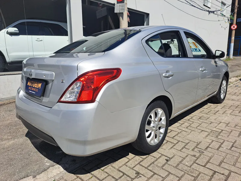 Nissan Versa 2017
